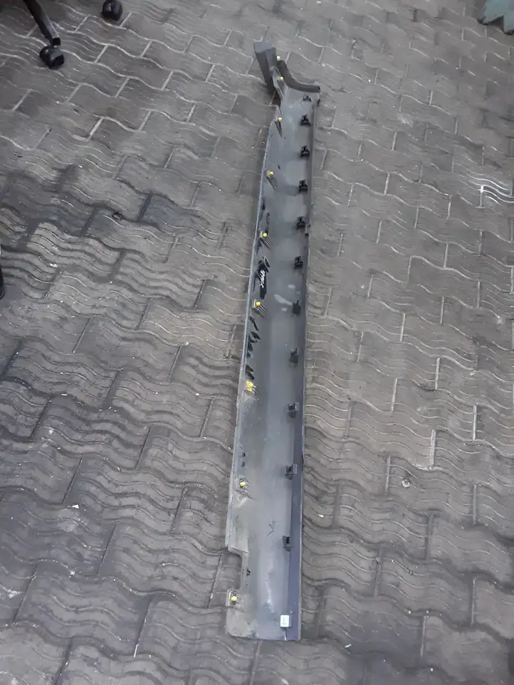 Kia Sorento (2009 - 2014) 877512P000 Порог кузова — фото 3
