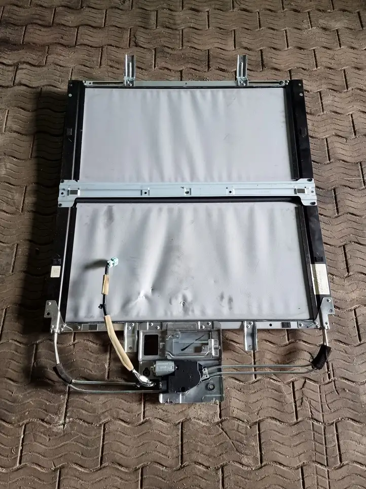 Honda CR-V (2006 - 2009) 70800SWWE011M1 Комплект люка крыши — фото 1