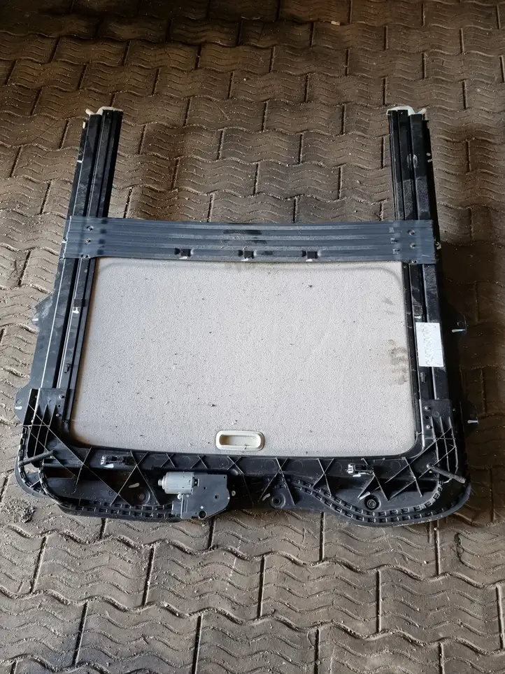 Land Rover Range Rover Sport L320 (2005 - 2009) 4222395B Комплект люка крыши — фото 1