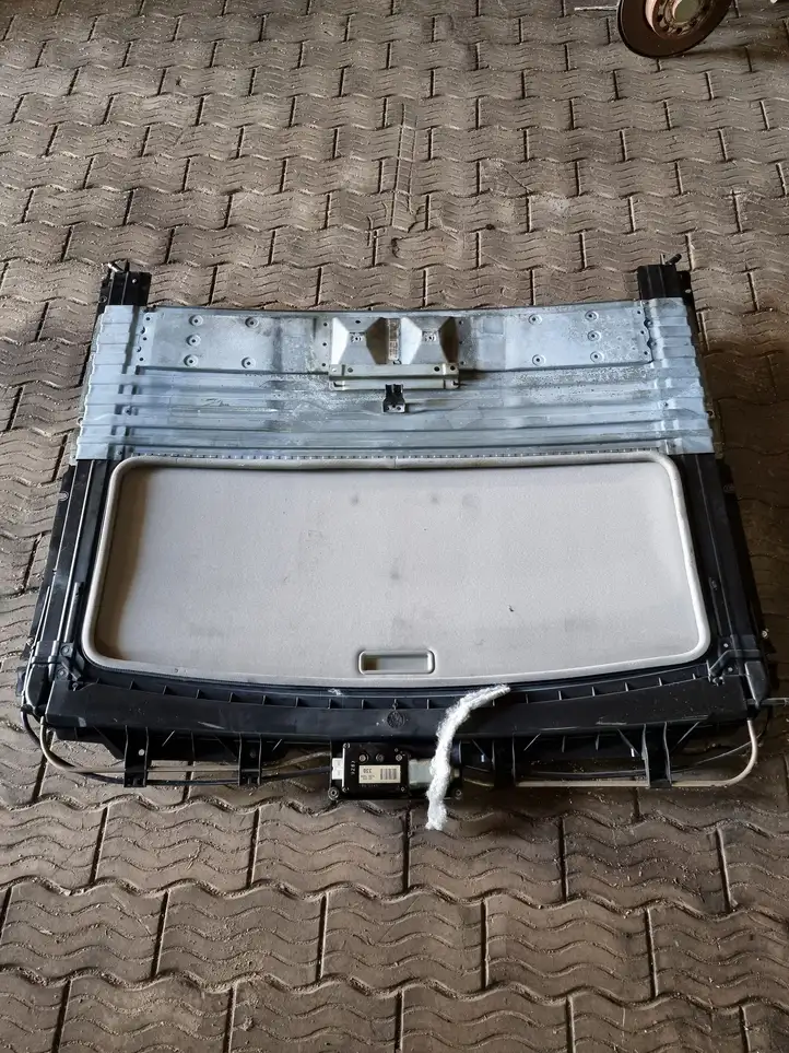 Infiniti QX56 (2004 - 2007)  912057S612 Комплект раздвижной крыши