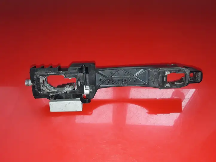 Nissan Qashqai (2006 - 2010) 80611EB300 Крепление наружной ручки передней двери — фото 4