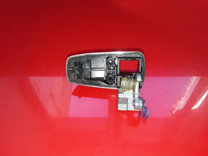 Jeep Grand Cherokee (2010 - 2021) 45292000 Накладка ручки двери — фото 2