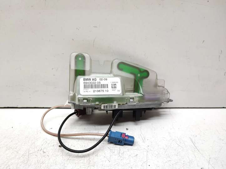 6943022 BMW 5 E60 E61 Antena (GPS antena)