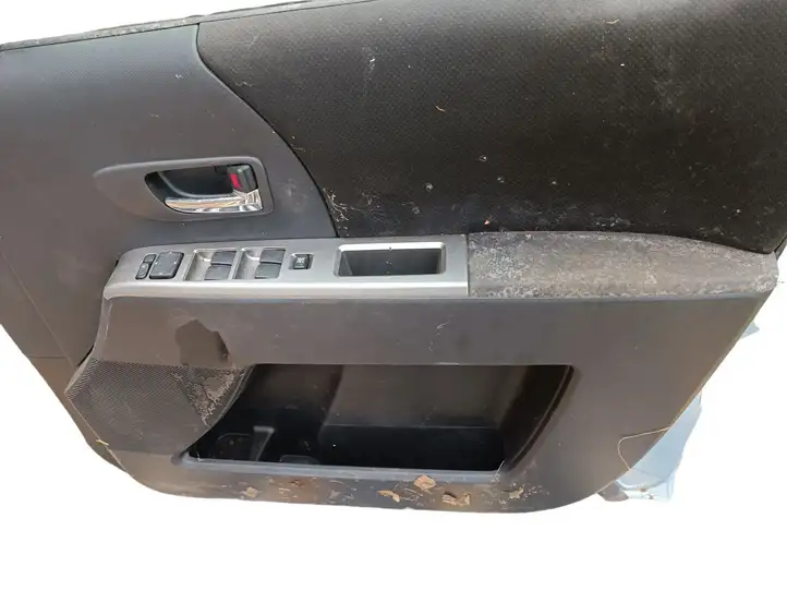 Mazda 5 (2005 - 2010) Дверь — фото 5