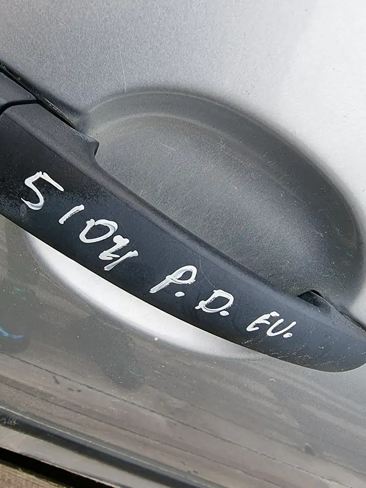 Volkswagen Polo (2001 - 2005) Дверь — фото 2