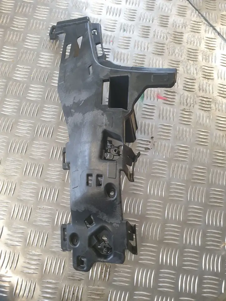Volvo S60 (2018 - ) 31383309 Кронштейн переднего бампера — фото 1