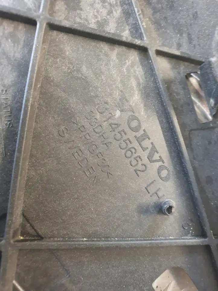 Volvo S60 (2018 - ) 31383309 Кронштейн переднего бампера — фото 3