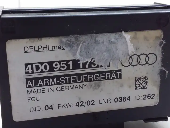 Audi A6 S6 C5 4B (2001 - 2004) 4D0951173D Блок управления сигнализацией — фото 2
