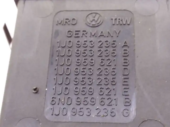 Volkswagen Bora (1998 - 2005) 1J0953235A Кнопка обогрева стекла — фото 5