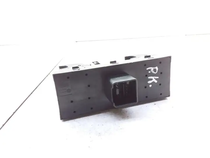 Volkswagen Touran I (2003 - 2010) 1K4959857 Блок кнопок стеклоподъемников — фото 3