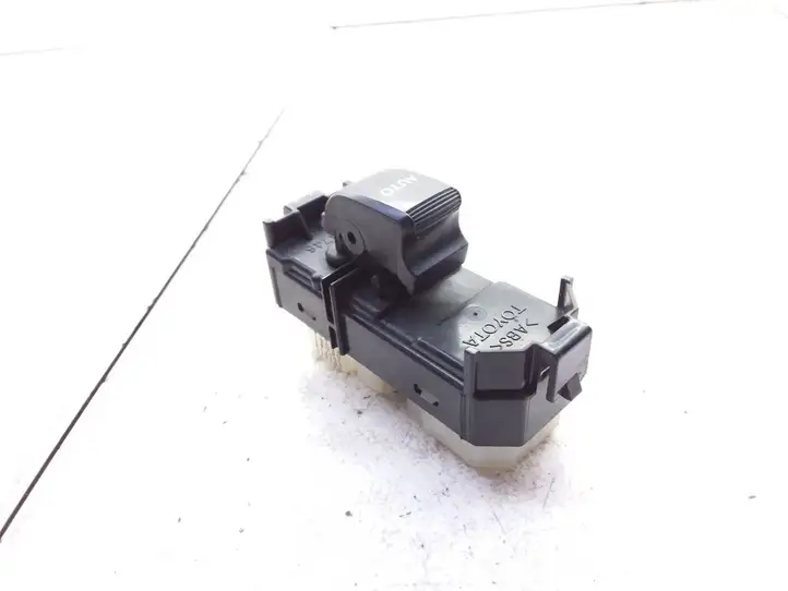 Toyota Corolla Verso E121 (2001 - 2004) 8403013030 Кнопка стеклоподъемников — фото 2