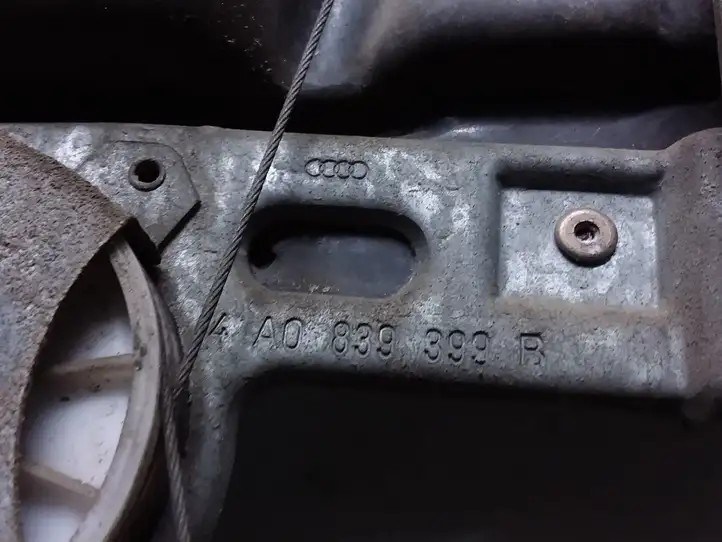 Audi A6 S6 C5 4B (2001 - 2004) 4A0839399B Рамка дверного стекла задней двери — фото 3