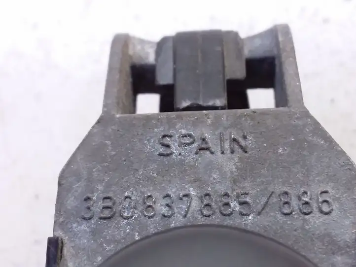Seat Cordoba (6L) (2002 - 2009) 3B0837885 Наружная ручка двери — фото 5