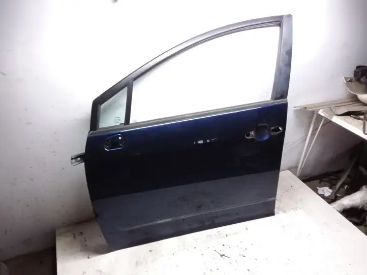 Toyota Corolla Verso AR10 (2004 - 2009) Дверь — фото 1