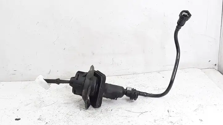 Ford Focus (2005 - 2008) 3M517A543AE Главный цилиндр сцепления — фото 1