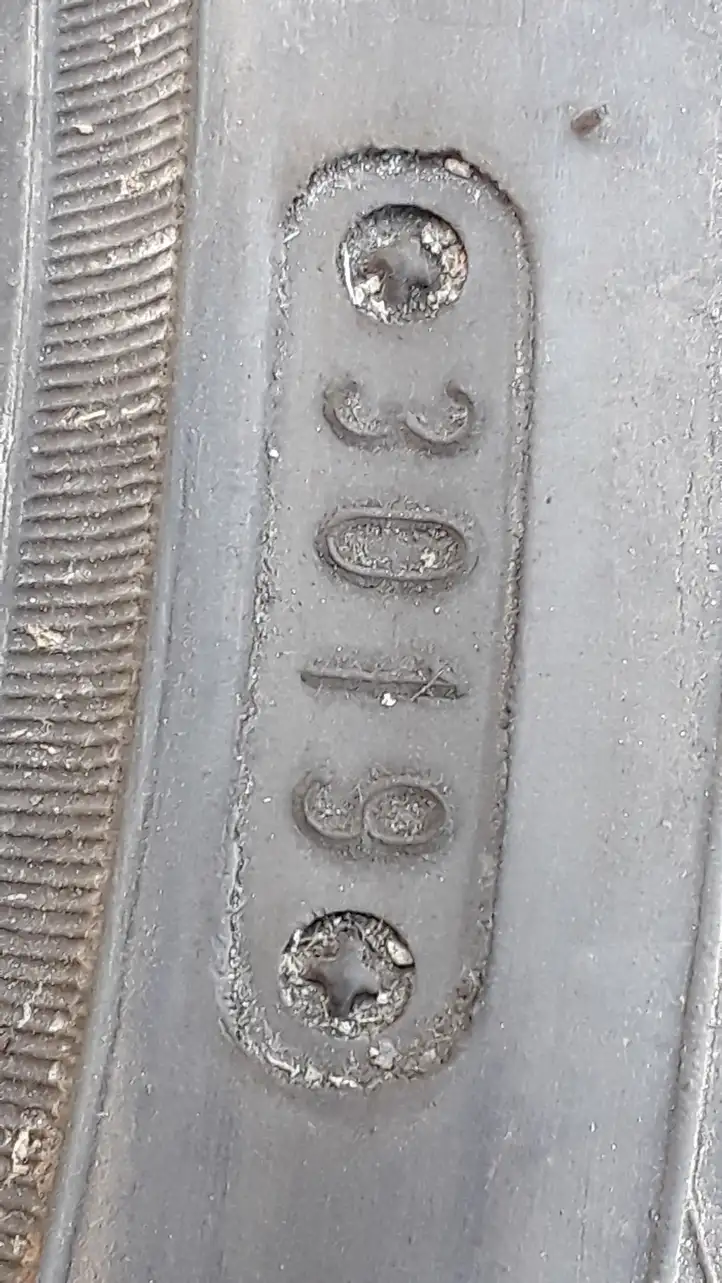 Audi A4 S4 B6 8E 8H (2000 - 2006) 22550R18 Зимняя шина R18 — фото 4