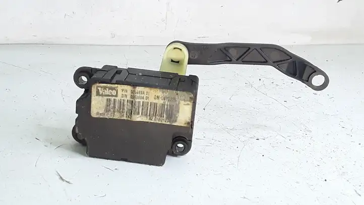 Opel Vectra C (2002 - 2005) 09180201 Двигатель задвижки потока воздуха — фото 2