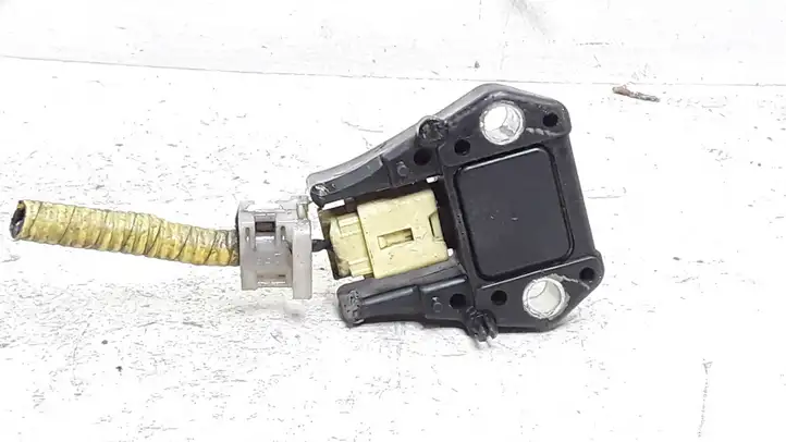 Subaru Legacy (2003 - 2009) 98231AG01A Датчик удара SRS — фото 2