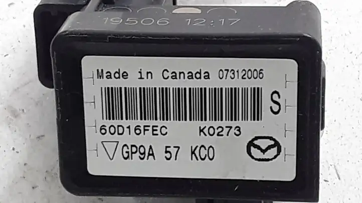 Mazda 6 (2005 - 2007) GP9A57KC0 Датчик удара SRS — фото 2