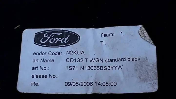 Ford Mondeo Mk III (2000 - 2007) 1S71N13065BS3YYW Коврик багажника — фото 2