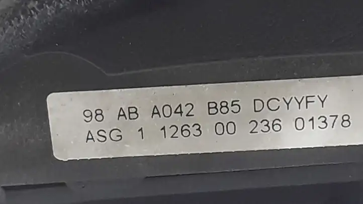 Ford Focus (1998 - 2004) 98ABA042B85D Подушка безопасности руля — фото 3
