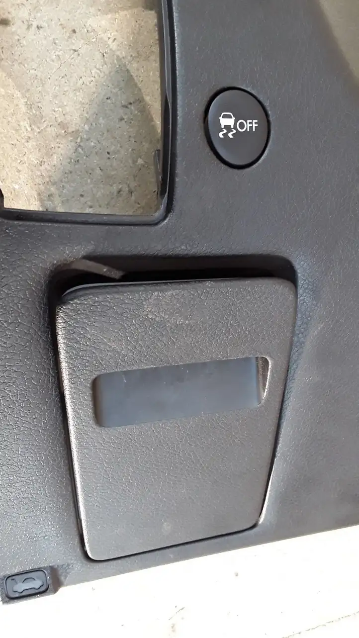 Subaru Impreza III (2008 - 2012) 66075FG010 Нижняя отделка панели приборов — фото 2