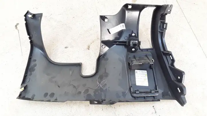 Subaru Impreza III (2008 - 2012) 66075FG010 Нижняя отделка панели приборов — фото 3