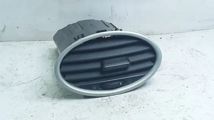 Ford Focus (2005 - 2008) 4M51A014L21AD Боковой воздушный дефлектор — фото 1