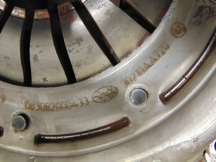 Subaru Legacy (2009 - 2013)  12345AA040 Маховик