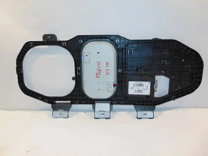 Mercedes-Benz ML W164 (2005 - 2011) A1648202575 Усилитель антенны — фото 1
