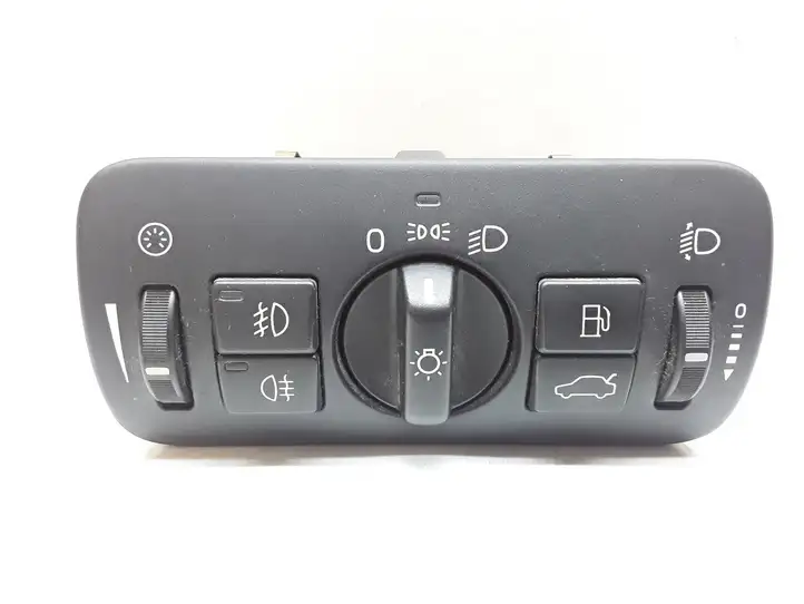 Volvo V70 (2007 - 2013) 30739415 Включатель фонарей — фото 1