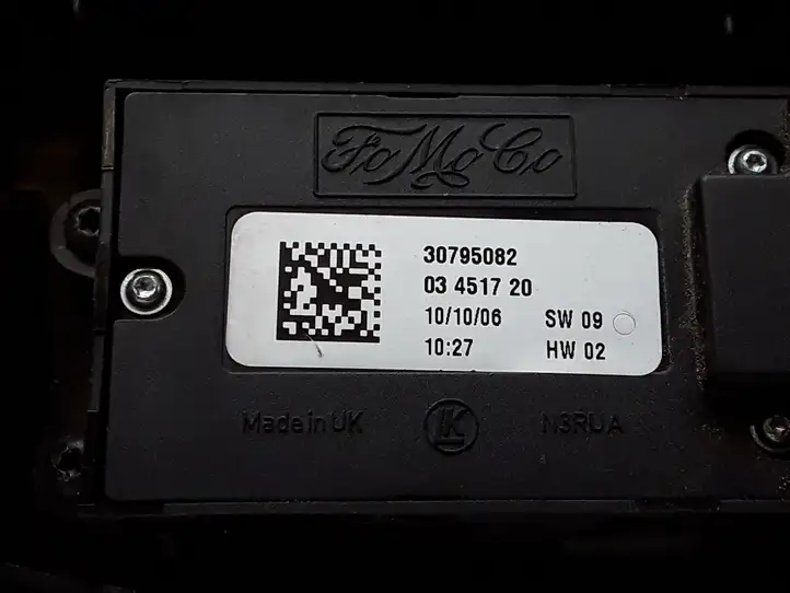 Volvo V50 (2004 - 2008) 30795082 Кнопка стеклоподъемников — фото 3