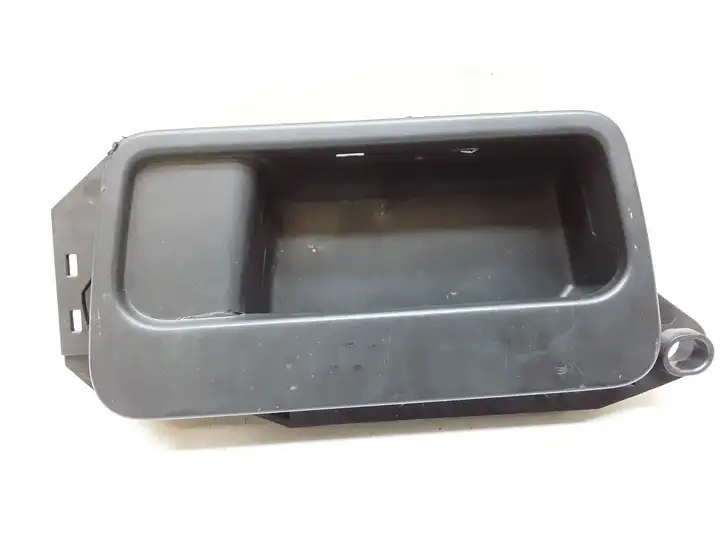 Volvo XC90 (2002 - 2006) 8652550 Ручка крышки багажника — фото 1