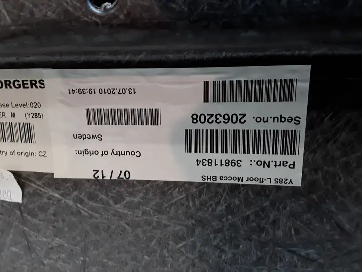Volvo V70 (2007 - 2013) 39811834 Пол багажника — фото 3