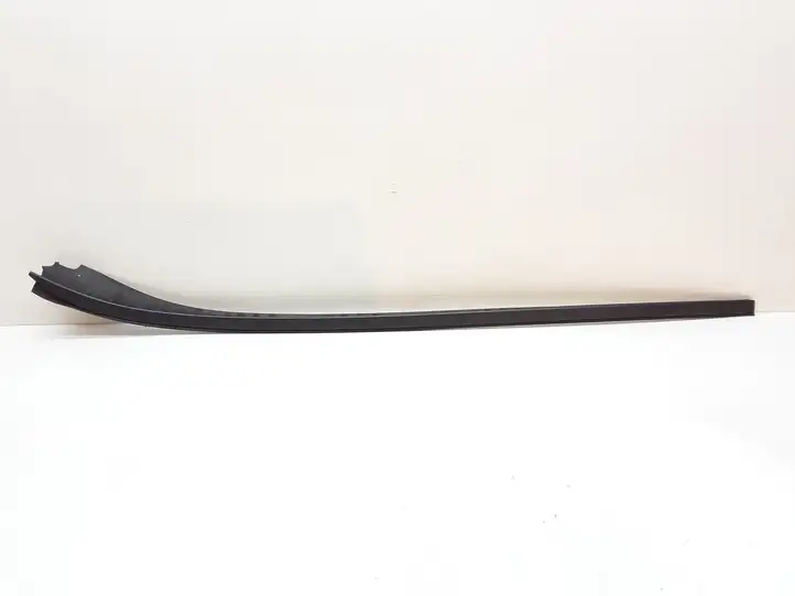 Volvo S60 (2010 - 2013) 30753985 Накладка стоек лобового стекла — фото 1