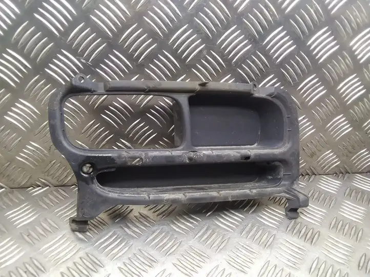 Toyota Avensis T250 (2006 - 2009) 5212705020 Решетка противотуманной фары — фото 1