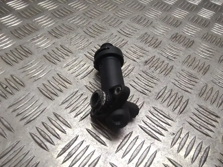 BMW 3 E46 (1998 - 2005)  7787870 Термостат EGR