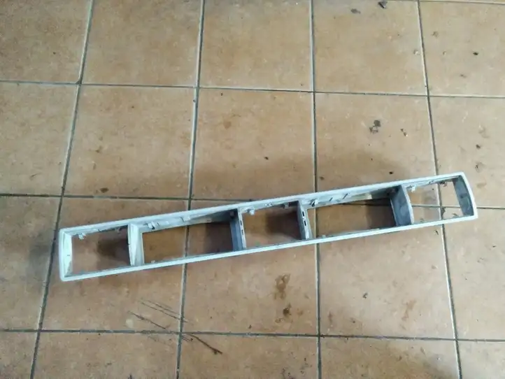 Volkswagen Transporter-Caravelle (2003 - 2009)   Другая деталь салона