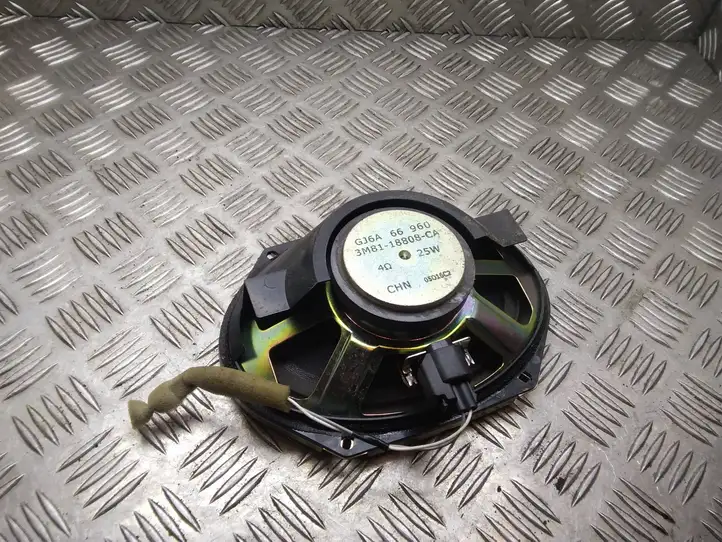 Mazda 3 I (2003 - 2006) 3M8118808CA Динамики задних дверей — фото 3