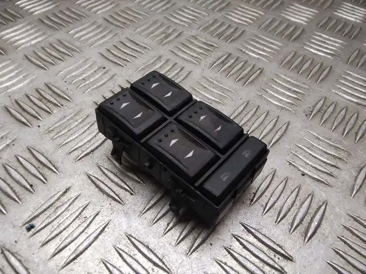 Ford Mondeo Mk III (2000 - 2007) 1S7T14A132BE Блок кнопок стеклоподъемников — фото 1