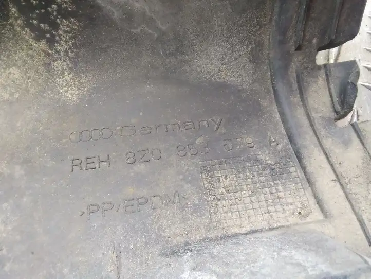 Audi (1999 - 2007) 8Z0853579A Наружная отделка заднего порога — фото 2