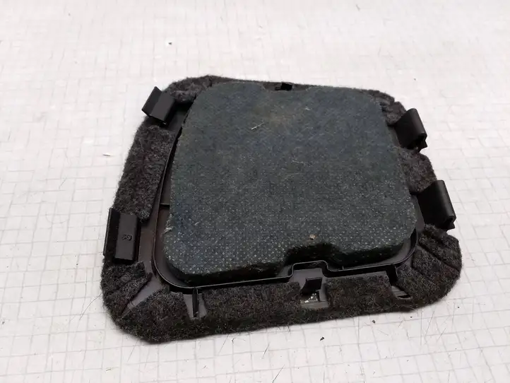 Toyota Corolla E120 E130 (2004 - 2007) Прочие детали салона — фото 2