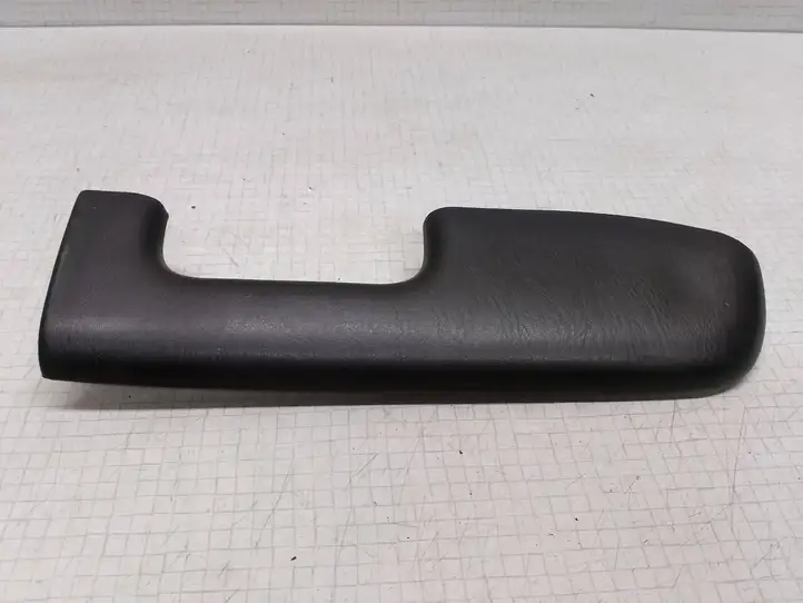 Toyota Corolla E120 E130 (2004 - 2007) 7421012240 Прочие детали салона — фото 1