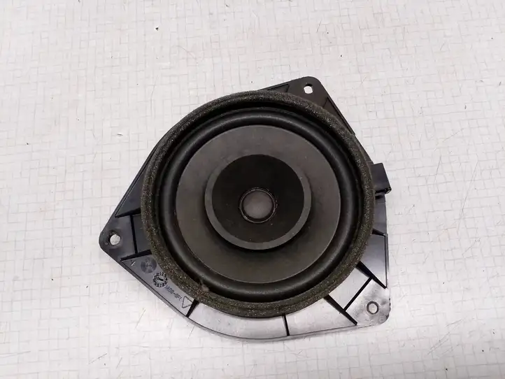 Toyota Corolla E120 E130 (2004 - 2007) 902275499626 Динамики задних дверей — фото 1