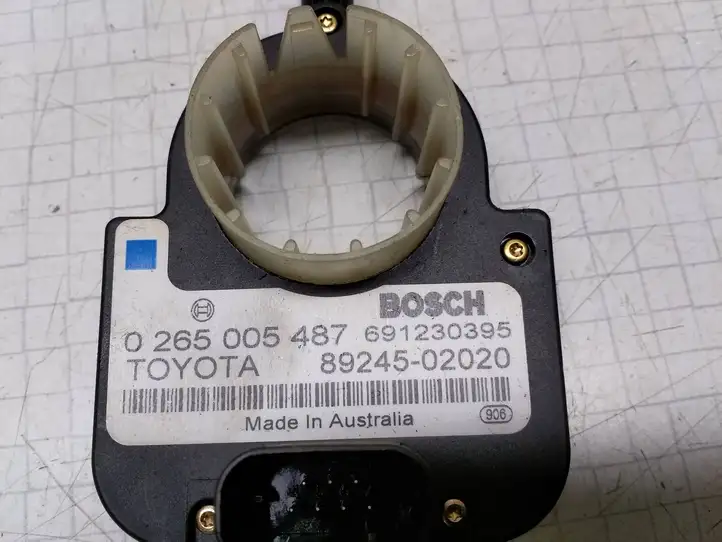Toyota Corolla E120 E130 (2004 - 2007) 8924502020 Датчик угла поворота руля — фото 4