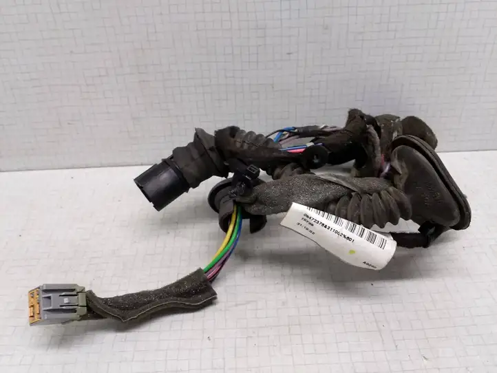 Volvo S60 (2000 - 2004) 9472376 Проводка задней двери — фото 2