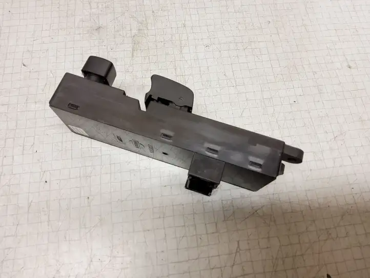Nissan Primera (2001 - 2008) 25401AV620 Блок кнопок стеклоподъемников — фото 2