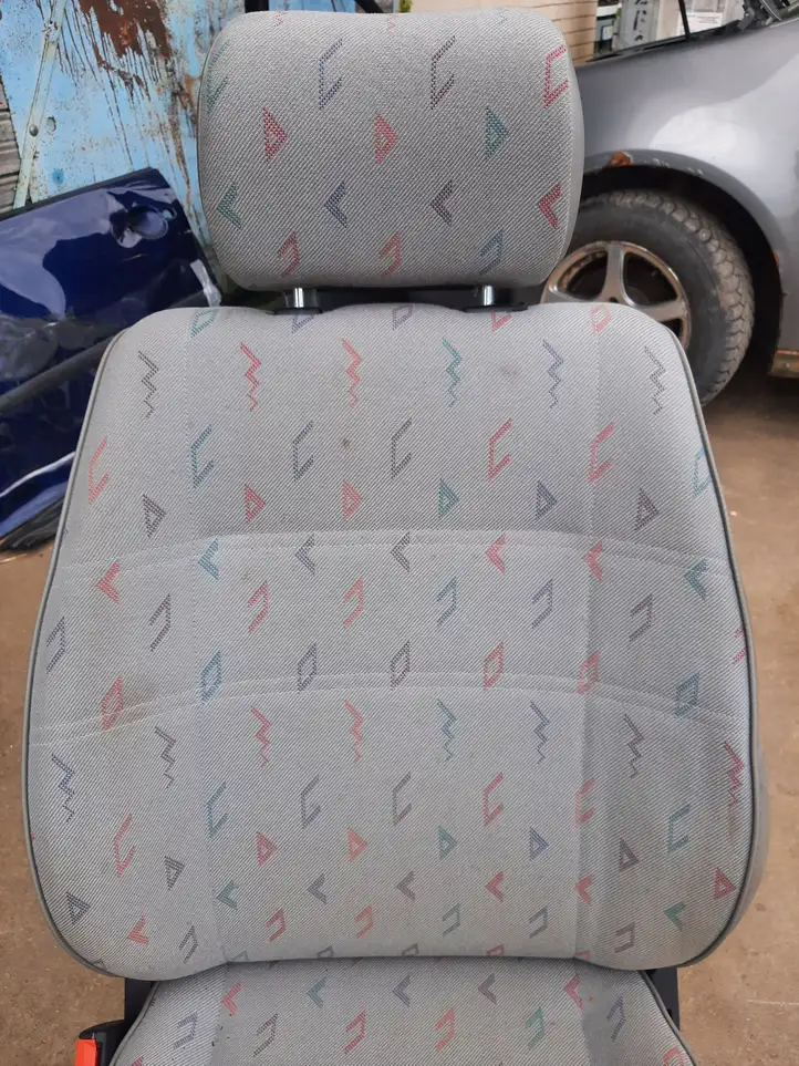 Volkswagen Transporter - Caravelle T4 (1990 - 2003) 701881257 Переднее сиденье водителя — фото 4