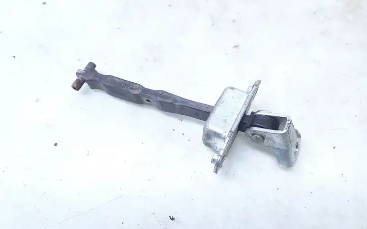Suzuki Swift (2004 - 2010) Ограничитель задней двери — фото 2