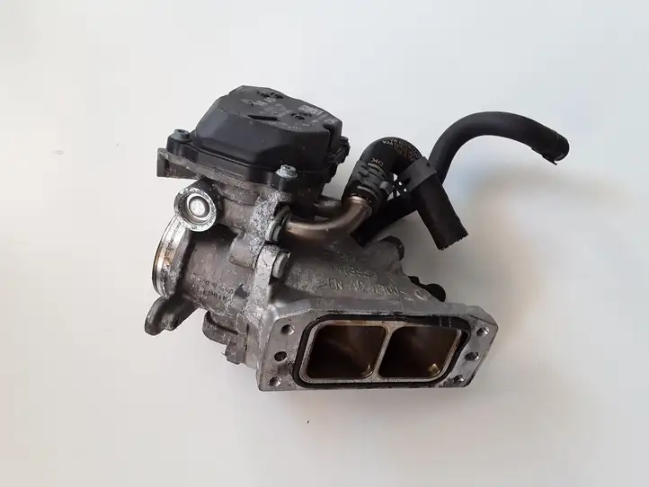 Seat Leon (5F) (2012 - 2019) 04L128063T Дроссельная заслонка — фото 1